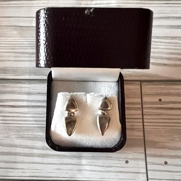 Rare Vintage Sterling .925 Rainbow Moonstone, or Opal Earrings - Picture 3 of 9